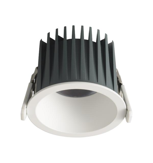 Светильник Crystal Lux  CLT 008C83 WH 3000K IP54 1400/310